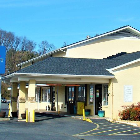 Baymont By Wyndham Front Royal Near Shenandoah National Park Hotell Eksteriør bilde