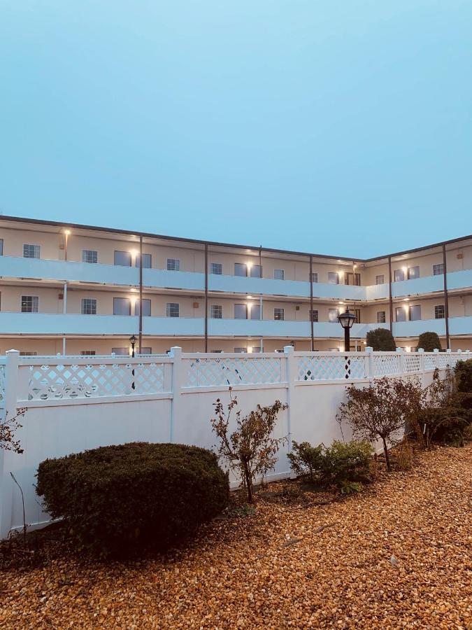Baymont By Wyndham Front Royal Near Shenandoah National Park Hotell Eksteriør bilde